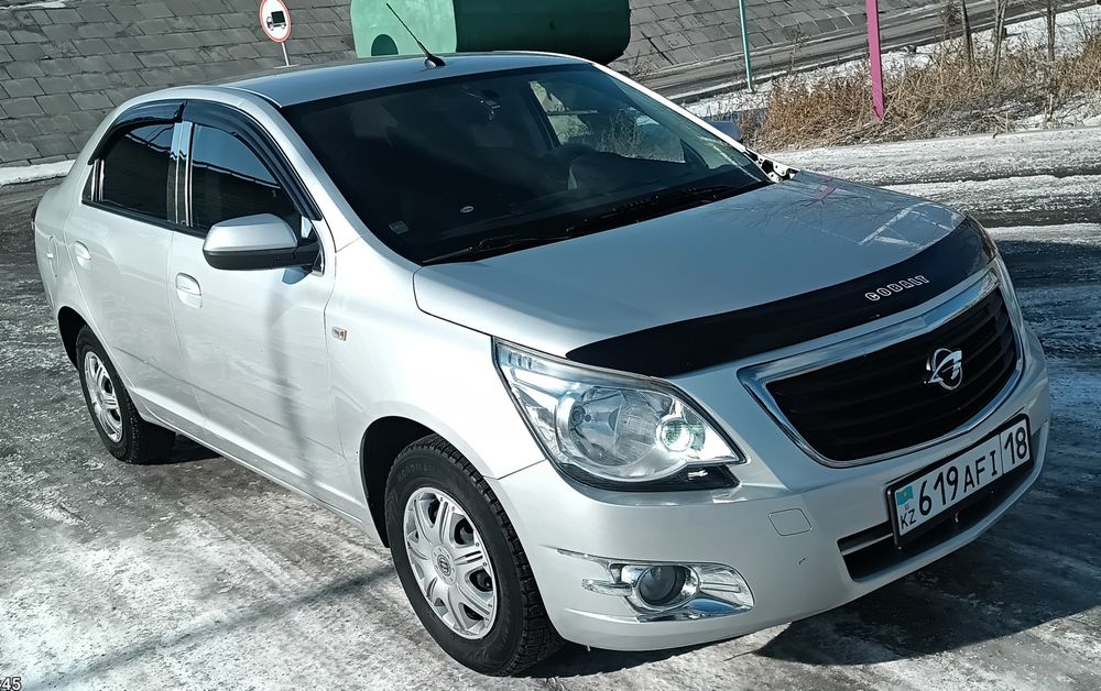 Продам Ravon R4 (кобальт)