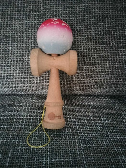 Kendama  USA folosită