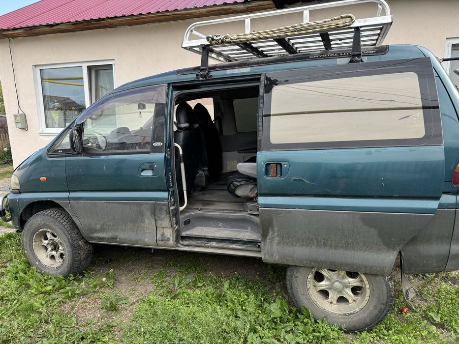 Продам Mitsubishi Delica