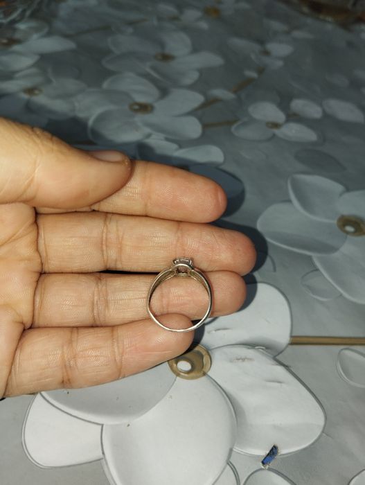 Kumush uzuk salga yoki ichki kasallilar sabab qoraymedi chiroyli