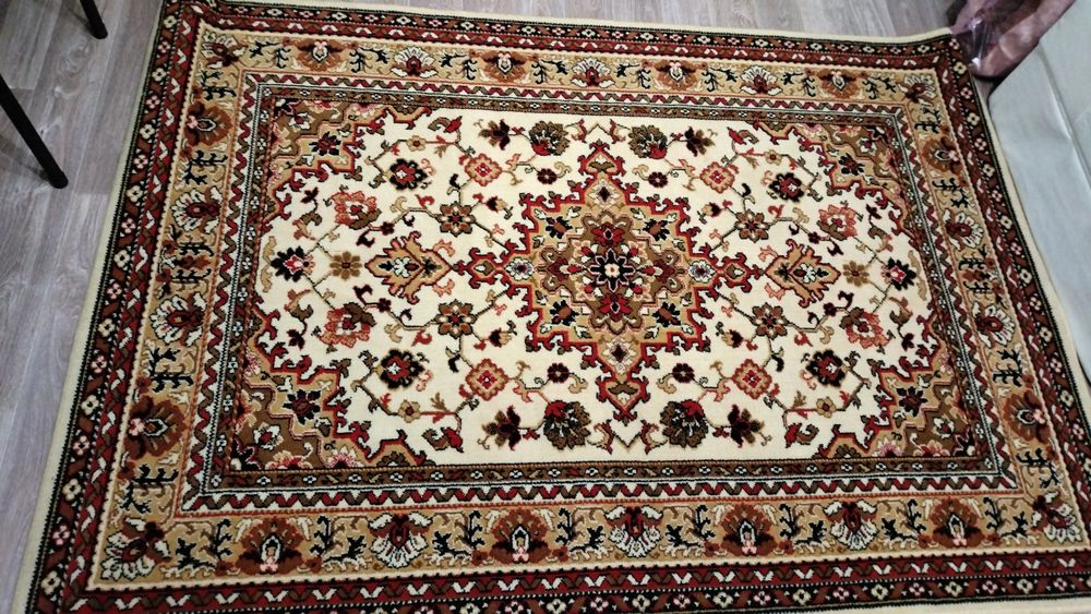 Ковры новые,шерстяные.