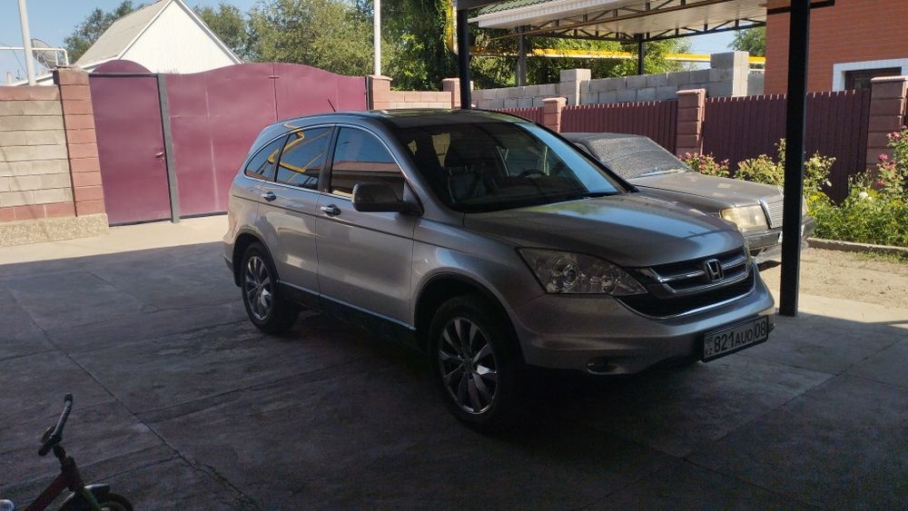 Honda crv 2011 машина