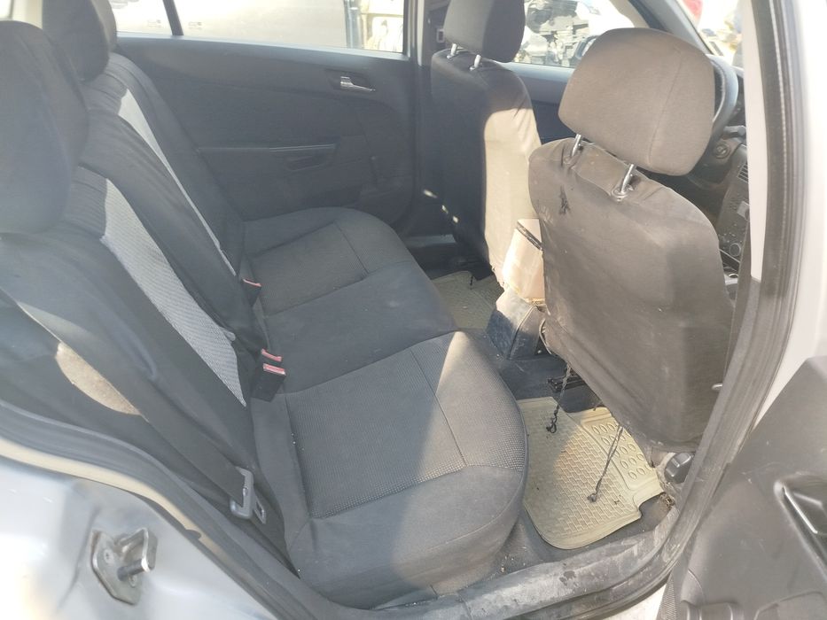 Опел астра Х 1.7CDTI