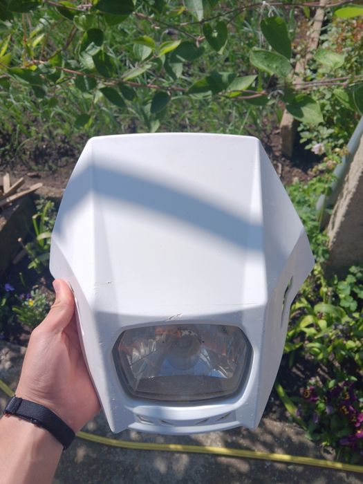 Маска с фар за мотор и заден стоп