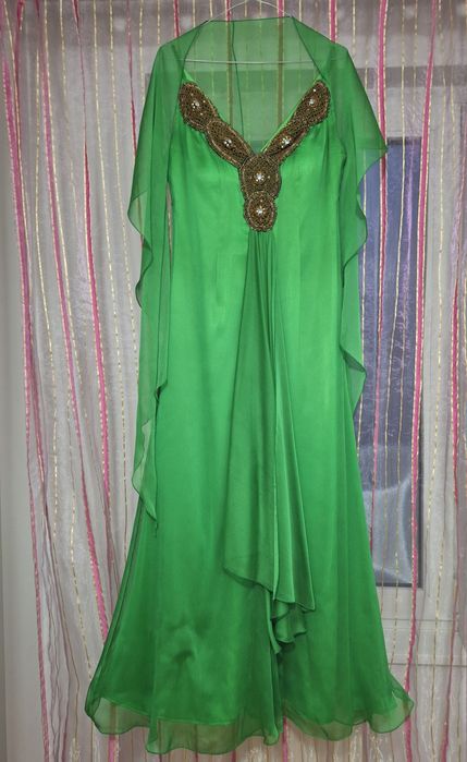 Vind rochie de seară