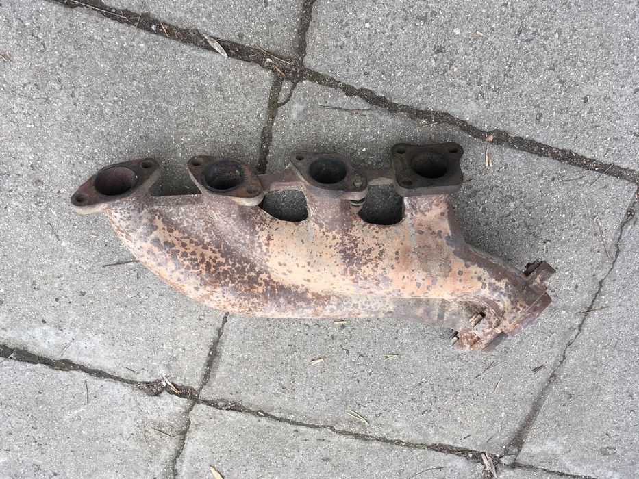 Изпускателен колектор Mercedes 190