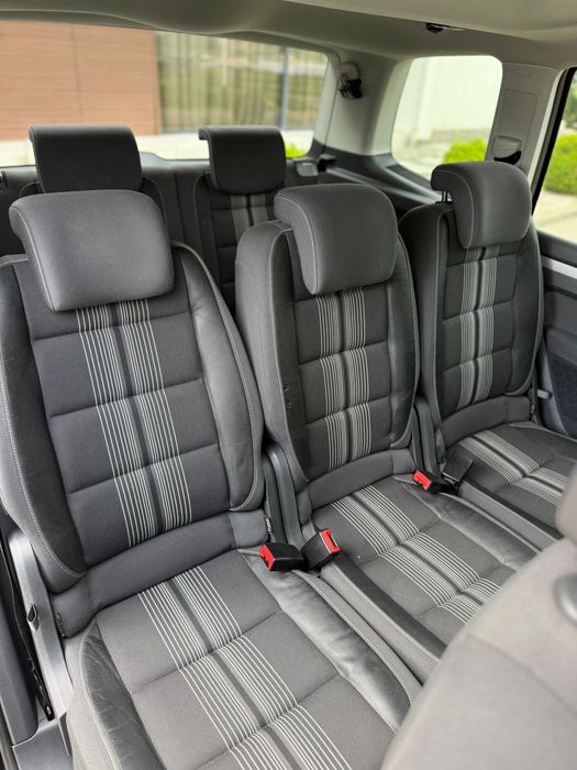 VW Touran Match 2.0 TDi Automat 7 Locuri