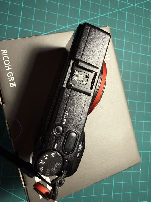 Aparat foto compact Ricoh GR III / GR3