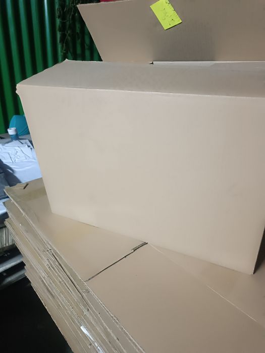 Продам картонные коробки