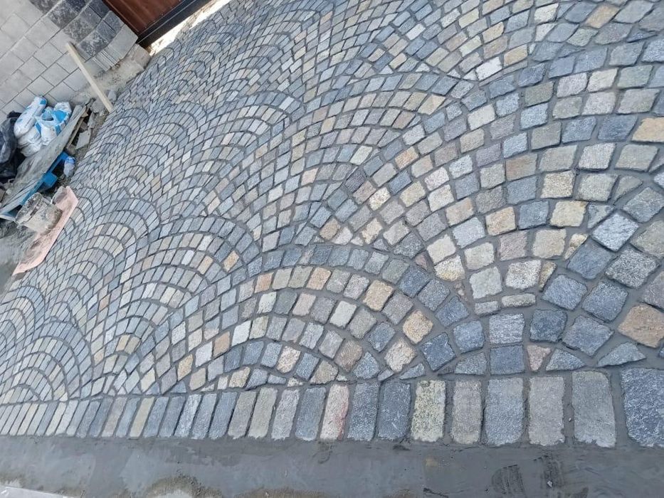 Укладка брусчатки и тротуарная плитки