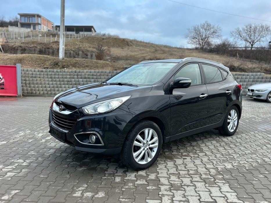 Vând Hyundai ix 35 cu 184 cp.