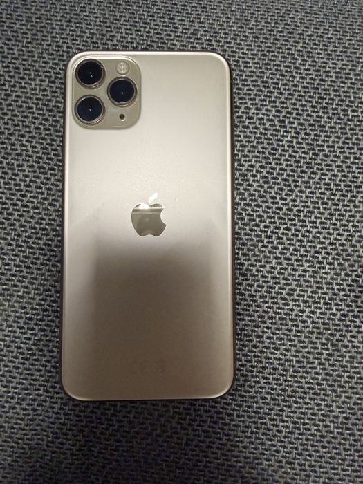 Iphone 11 pro gold