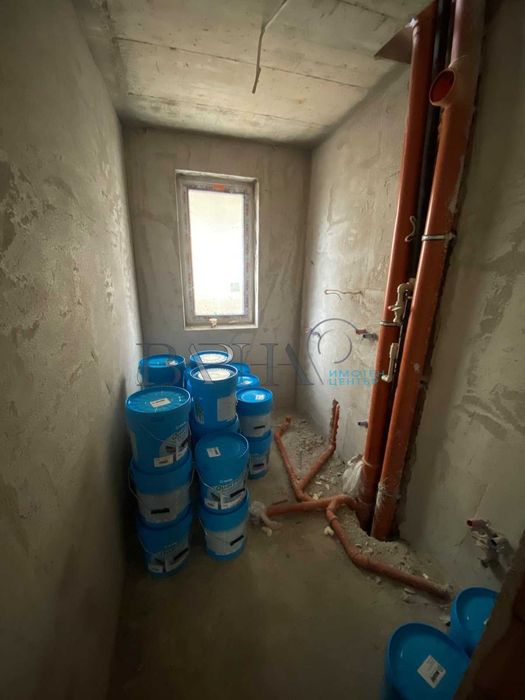 Продава се Двустаен апартамент в Варна, Център - 61 кв.м за 953 €/кв.м - Снимка #6