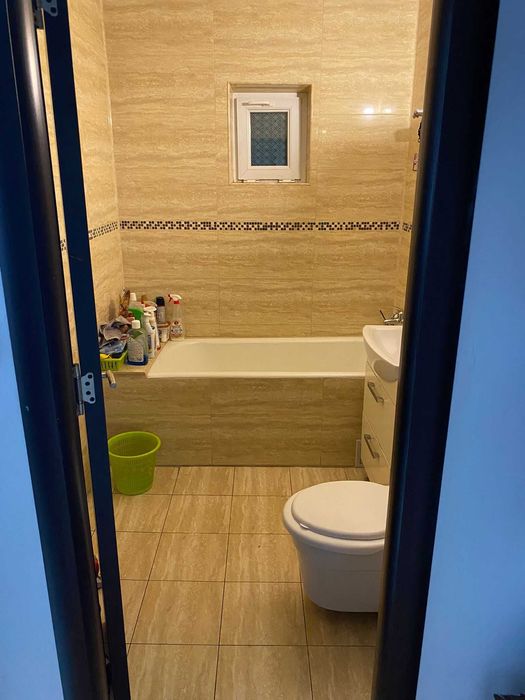 Ap. 3 camere, parter, transformat in spatiu comercial si garsoniera