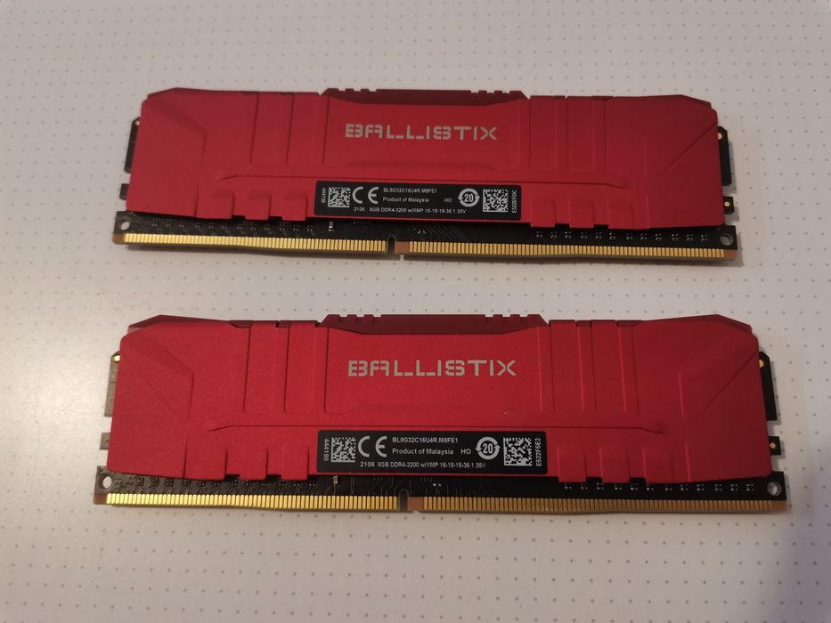Kit memorie Corsair BALLISTIX 16 GB (2x8 GB) 3200MHz CL16 1.35V XMP