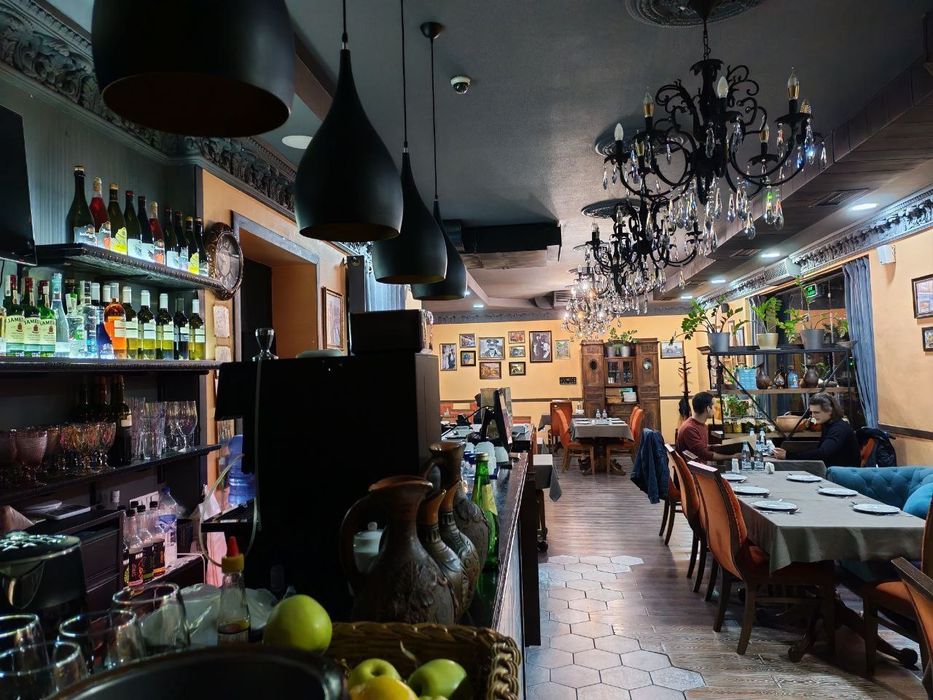 Сдается кафе с продажей Бизнеса - Космонавты