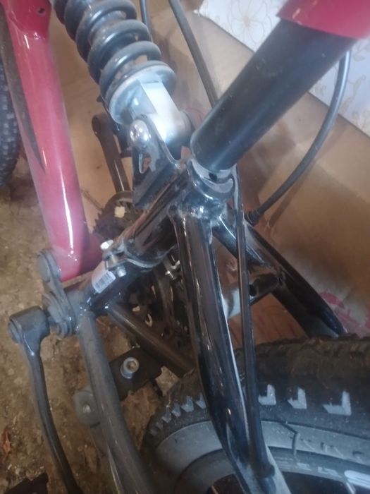 Vand doua biciclete DHS in stare f buna, aproape  noi,.