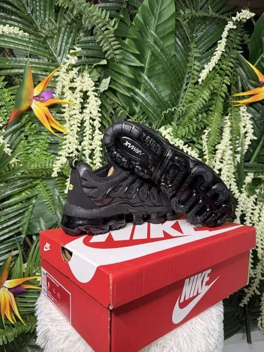 !НОВИ! Nike Air Vapormax Plus 'VM' | Triple Black | + КУТИЯ