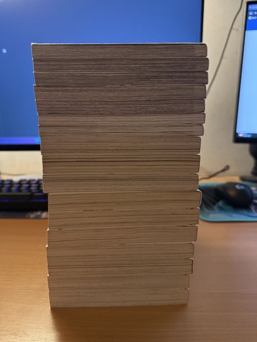 Skip and Loafer Vol.1-10 + manga in romana gratuit (din poza)