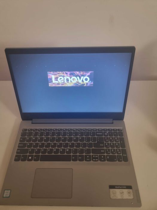 Laptop Lenovo ideaPad S145