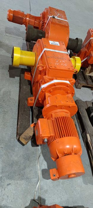 Motor electric trifazat cu reductor Bauer 9kW 5.3rpm 380V