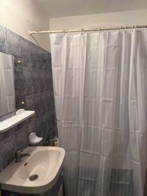 Ofer Garsoniera spre inchiriere in Orasul Bragadiru  Casa de Cultura