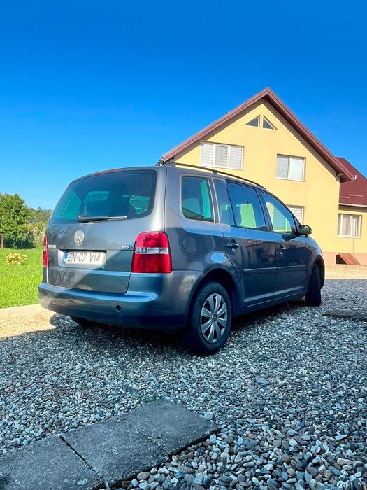 VOLKSWAGEN Touran 2003 — imagine 5