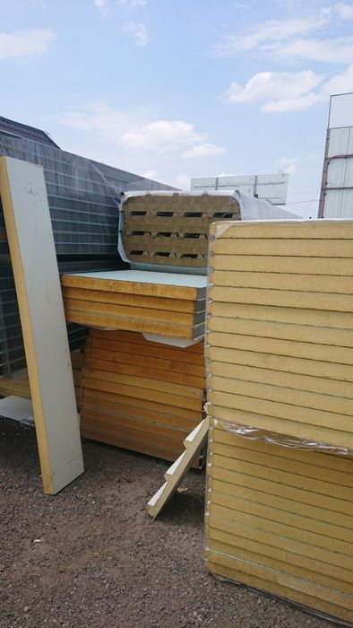 DEPOZIT PANOURI Termoizolante Tip Sandwich