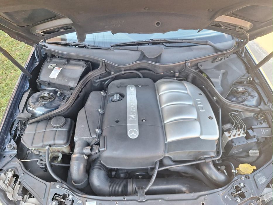 MERCEDES-BENZ C-Class 2001 — imagine 4