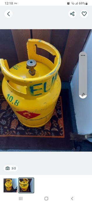 Vând butelie galbenă...