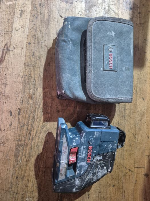 Nivela laser cu lini BOSCH  GLL 3-80 P