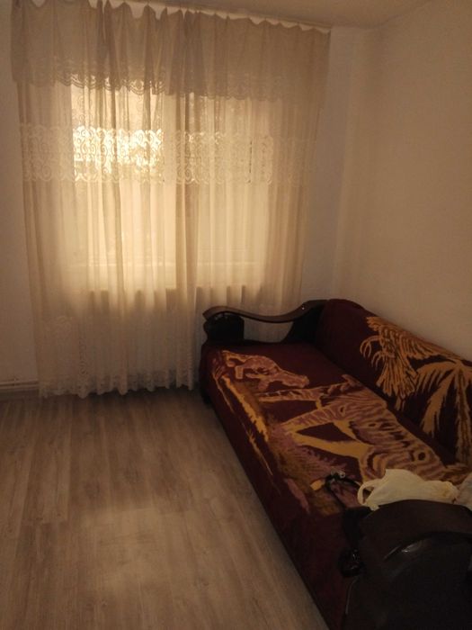 Apartament de vânzare !