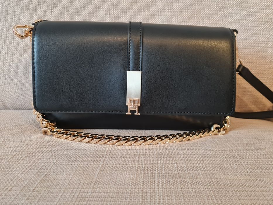 Geanta Tommy Hilfiger