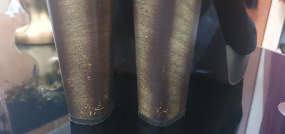 Pantofi eleganti se vad defectele in poze