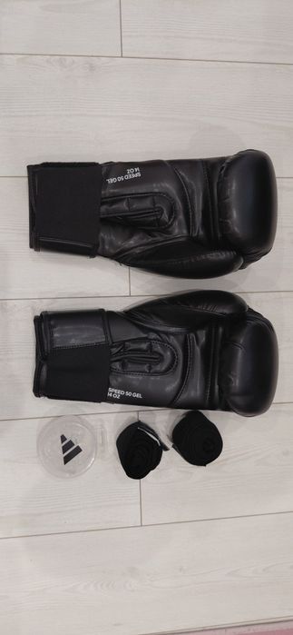 Чисто нов неизползван комплект за бокс