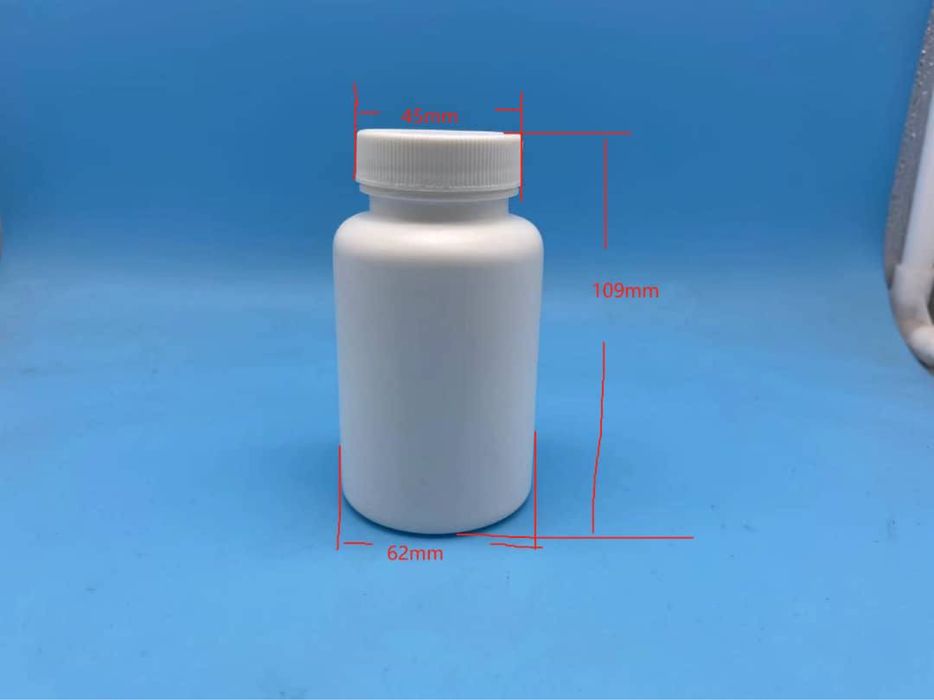 Флакон пластиковый белый 109х62мм с винтовой крышкой 45мм