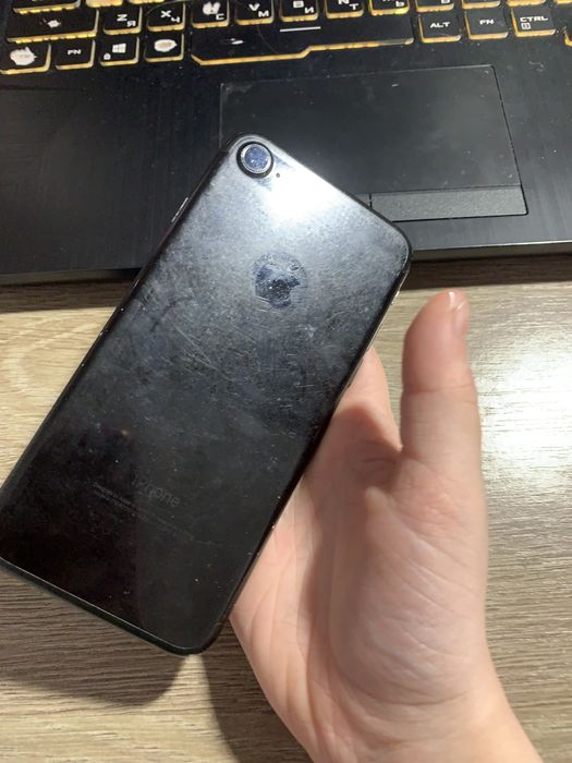 Обменяю iPhone 7 32gb страна производств рф