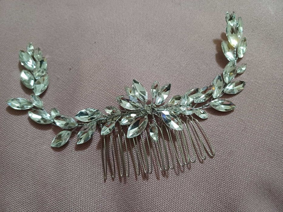 Rochie mireasa din tafta si dantela