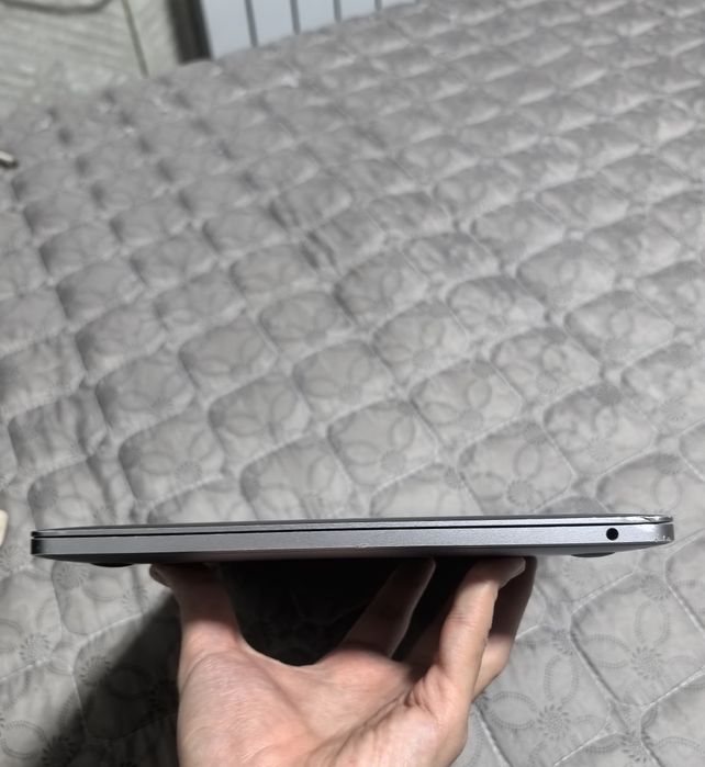 MacBook pro 2017 a1708