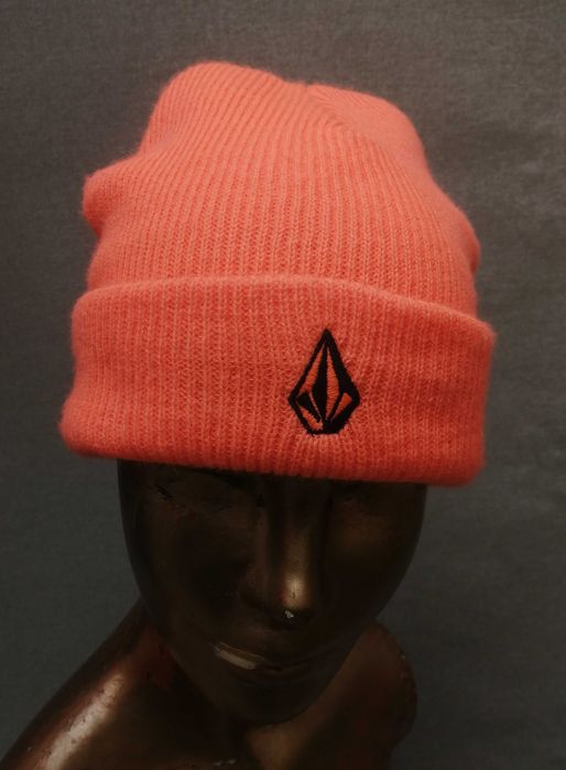 Шапка Volcoм StoneAgeCuffBeanie и DC шал/маска