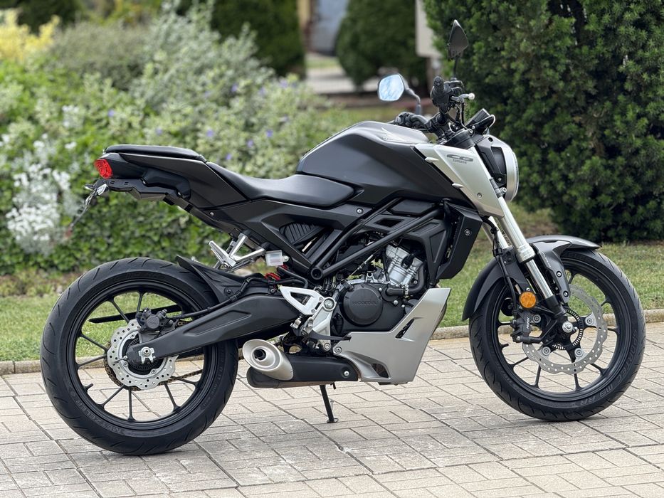 Honda CB125R 2018 ABS ~IMPECABIL~ A1-16Ani (nu cor yamaha mt yzf ktm)