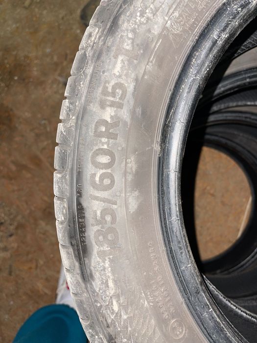 Set Anvelope Continental 185/60 R15