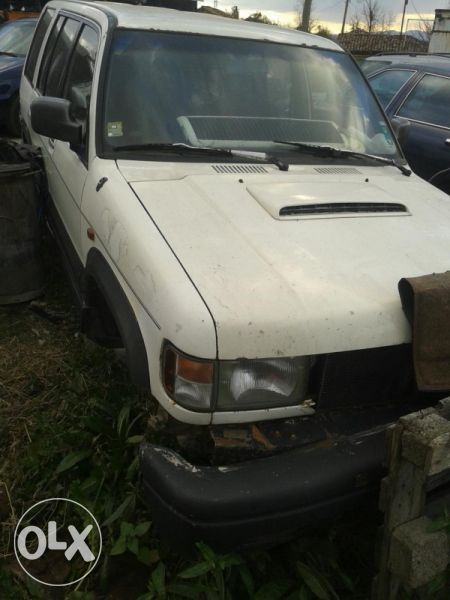 Опел Монтерей 3.1 Opel Monterey турбо дизел само на 4асти