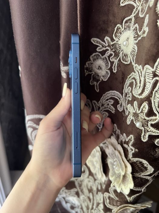 iPhone 13 сатылады