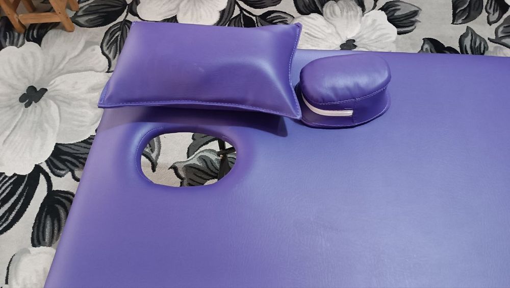 Yangi chaamadan kushetka sotiladi.