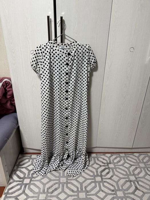 Платье горошка длинная