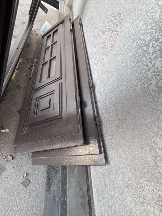 Продам дверь входную