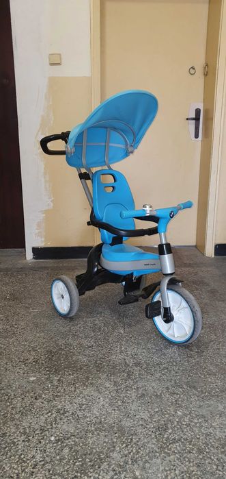 Детска триколка  BMW