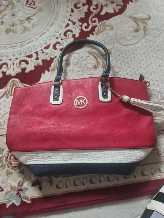 Geantă Michael Kors Red