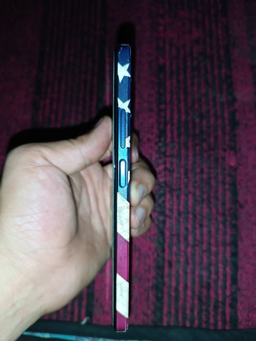 OPPO A17 telefon zoʻr Narx 120$